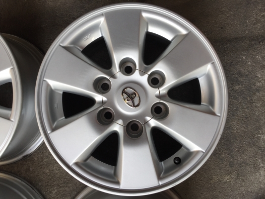 ล้อโตโยต้า ขอบ15+น๊อตเดิม24ตัว น้องๆป้ายแดง  #ชุด4วง4900บาท โทร0879050181.ส่งได้ทั่วไทย