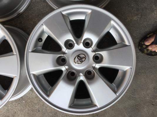 ล้อโตโยต้า ขอบ15+น๊อตเดิม24ตัว น้องๆป้ายแดง  #ชุด4วง4900บาท โทร0879050181.ส่งได้ทั่วไทย