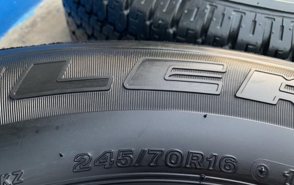 ยาง 245-70-16 Bridgestone ปี 18 ดอกยางหนาปึกทุกเส้น ใช้งานได้ยาวๆ ยาง 245-70-16 Bridgestone ปี 18 ดอกยางหนาปึกทุกเส้น ใช้งานได้ยาวๆ