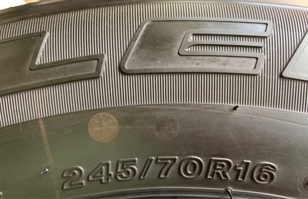 ยาง 245-70-16 Bridgestone ปี 18 สภาพน้องๆป้ายแดง ดอกเต็ม ตุ่มลาง ยาง 245-70-16 Bridgestone ปี 18 สภาพน้องๆป้ายแดง ดอกเต็ม ตุ่มลาง