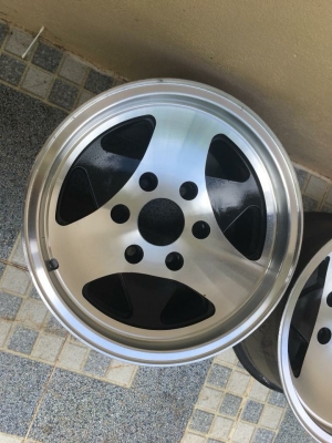 ✔️✔️แมกซ์ขอบ15กว้าง8 นิ้วออฟ-20 ไม่คด ไม่ดุ้ง ทำสีมาใหม่ หนาๆ มี2ล้อ ส่งได้ทั่วไทยครับ???????? ☎️☎️0850005579