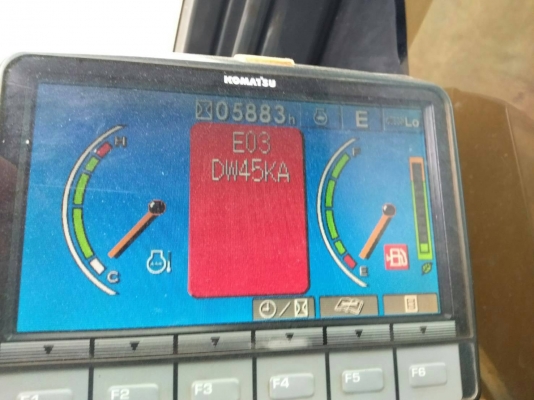 ขายรถแบคโฮ KOMATSU PC130-8 ไมล์ 5883 ชม.เอกสารชุดจดทะเบียน ราคา 1350000 ขายรถแบคโฮ KOMATSU PC130-8 ไมล์ 5883 ชม.เอกสารชุดจดทะเบียน ราคา 1350000