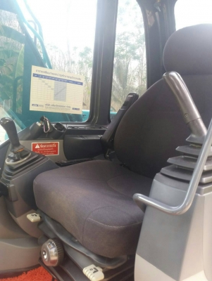ขายรถแบคโฮ KOMATSU PC130-8 ไมล์ 5883 ชม.เอกสารชุดจดทะเบียน ราคา 1350000
