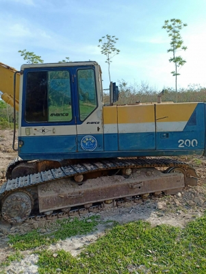 ขายรถแบคโฮ KOMATSU PC200-5 เอกสารเล่ม ระบบไฟเต็ม ราคา 650000 ขายรถแบคโฮ KOMATSU PC200-5 เอกสารเล่ม ระบบไฟเต็ม ราคา 650000
