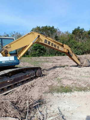 ขายรถแบคโฮ KOMATSU PC200-5 เอกสารเล่ม ระบบไฟเต็ม ราคา 650000