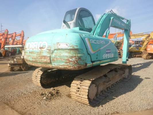 ขายรถขุด ยี่ห้อ KOBELCO รุ่น SK200-3