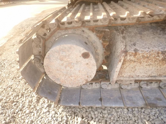 ขายรถขุด ยี่ห้อ KOBELCO รุ่น SK200-3