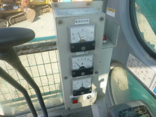 ขายรถขุด ยี่ห้อ KOBELCO รุ่น SK200-3