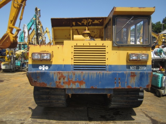 KOMATSU รุ่น MST 2000 รถดั้มตีนตะขาบ KOMATSU รุ่น MST 2000 รถดั้มตีนตะขาบ
