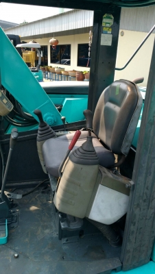 KOBELCO รุ่น SK 75 UR รุ่น 3 ES