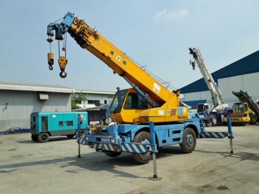 เครน 10 ตัน KATO KR-10HL # 3610316 มือสองญี่ปุ่น