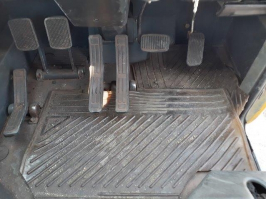 เครน 10 ตัน KATO KR-10HL # 3610316 มือสองญี่ปุ่น