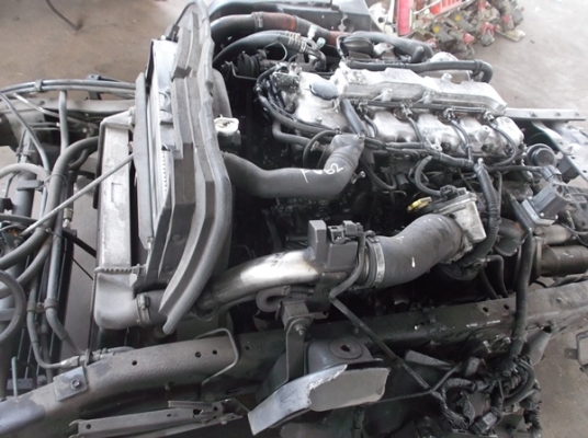 ขายเครื่อง 4JJ1 เทอร์โบ+เกียร์  มีหมายเลข หม้อน้ำอินเตอร์