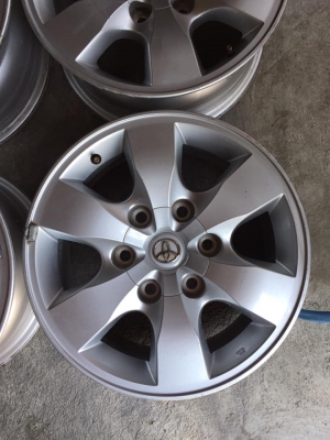 ล้อโตโยต้า ขอบ16+น๊อต #ชุด4วง3900บ.ล้อไม่เบียดบิ่น มีลอยตามการใช้งาน สนใจโทร0879050181.ส่งได้ทั่วไทย