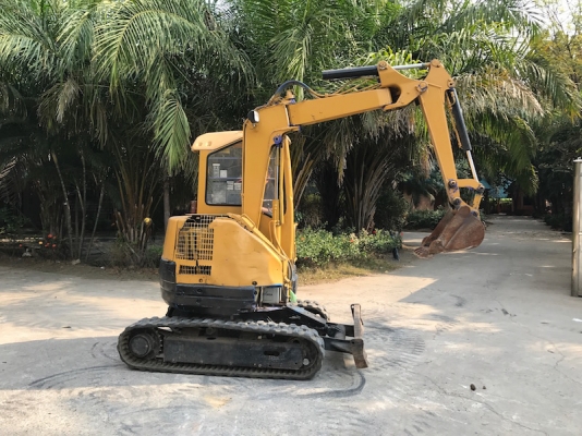 ขายKOMATSU PC28 uu (pc30)คอนโทลดี ปั้มแรง แน่นๆ สวยเดิมจากญี่ปุ่น100\% ทำงานสมบูรณ์ทุกระบบ รับรองไม่ผิดหวัง 215,000 เท่านั้น!!