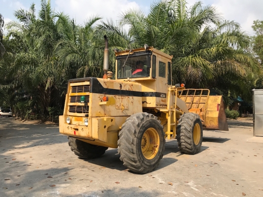 ขายรถตักkomatsu 510เอวอ่อน ขับเคลื่อน4ล้อ ดีเซล ยกสูง สวยเดิมจากญี่ปุ่น ยังไม่เคยใช้ในไทย 580,000เท่านั้น!!