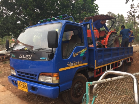 Isuzu NPR71P 120แรงฝาขาว เล่มพร้อม Isuzu NPR71P 120แรงฝาขาว เล่มพร้อม
