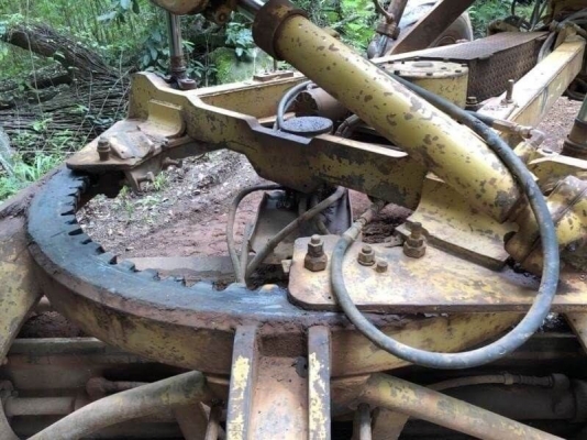 ขาย 1,080,000 บาท CATTERPILAR 140G ชีเรียล 81V01002 เครื่องดี เกียร์แรง (เอวทำใหม่) ระบบพร้อมใช้ เอกสารเล่มทะเบียน  รถอยู่  หนองคาย โทร 0610710295  สนใจ รายการสินค้า อื่นๆ ที่ เว็ปไชค์ Truck2Hand https://www.truck2hand.com/index.php?actions=content/search