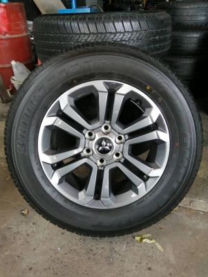 ล้อติดรถยนต์ Mitsubishi Triton 6 รู มือสอง
