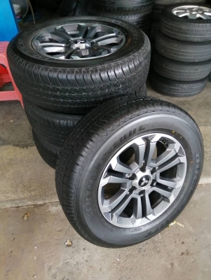 ล้อติดรถยนต์ Mitsubishi Triton 6 รู มือสอง ล้อติดรถยนต์ Mitsubishi Triton 6 รู มือสอง