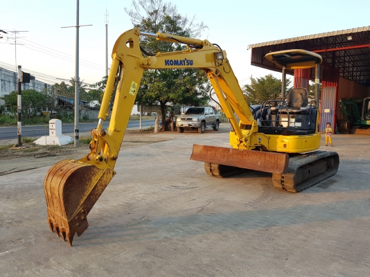 รถขุดโคมัตสุ コマツ Komatsu PC40MR-2 เก่าญี่ปุ่น