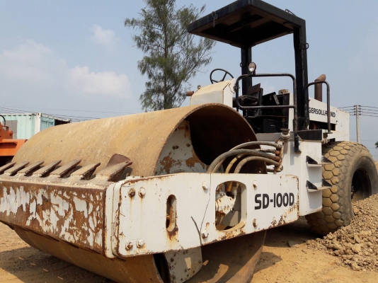 ขาย 750,000 รถบด INGERSOLL RAND SD100D เล่มทะเบียน ภาษีเต็ม เครื่องดี เกียร์แรง ระบบสั่นแรง เอวแน่น ยางพอใช้ รถพร้อมใช้งาน เอกสารพร้อมโอน รถอยู่ กทม. 090-772-3710 090-772-3708