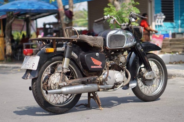 ร้าน วุฒิ นนบุรี HONDA C92 ท้ายจรวด รถสวยแห้งๆ ทะเบียนโอน ร้าน วุฒิ นนบุรี HONDA C92 ท้ายจรวด รถสวยแห้งๆ ทะเบียนโอน