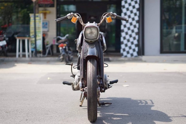 ร้าน วุฒิ นนบุรี HONDA C92 ท้ายจรวด รถสวยแห้งๆ ทะเบียนโอน