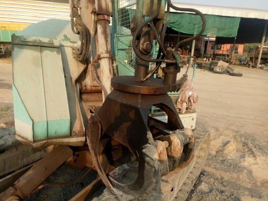 Komatsu PC75 มือคีบไม้สภาพสวยพร้อมใช้งาน