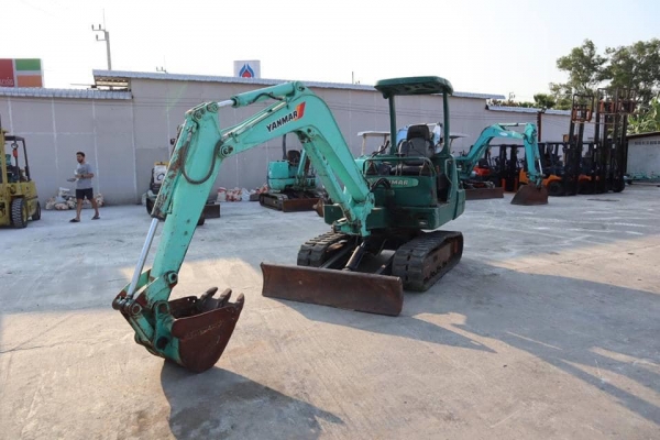 รถแบคโฮ รถขุด YANMAR B27-2 (ขนาดPC30) รถนำเข้า ไม่เคยใช้งานในไทย100\%