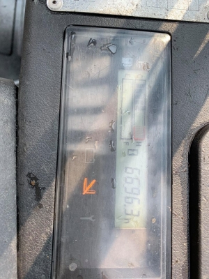 TOYOTA 8FD20 รถนอกเก่าญี่ปุ่น 2 ตัน ดีเซล เสา 5 เมตร งาฮิ้ง เกียร์ธรรมดา