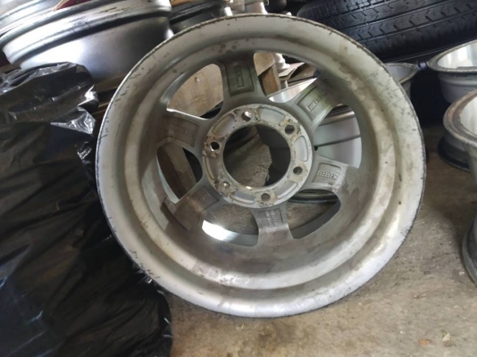 ล้อเปล่าเลนโซ่6รูขอบ15