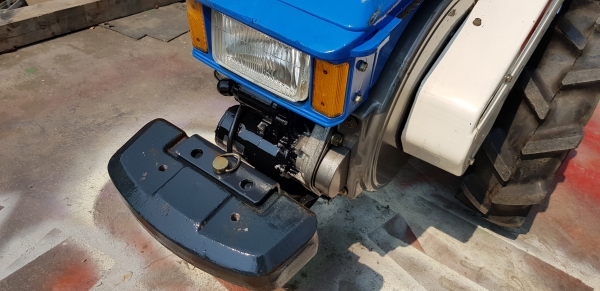 รถพรวนดินดีเซล 8 แรง สตาร์ท 2 ระบบ รถพรวนดินดีเซล 8 แรง สตาร์ท 2 ระบบ