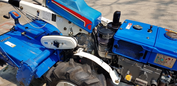 รถพรวนดินดีเซล 8 แรง สตาร์ท 2 ระบบ รถพรวนดินดีเซล 8 แรง สตาร์ท 2 ระบบ