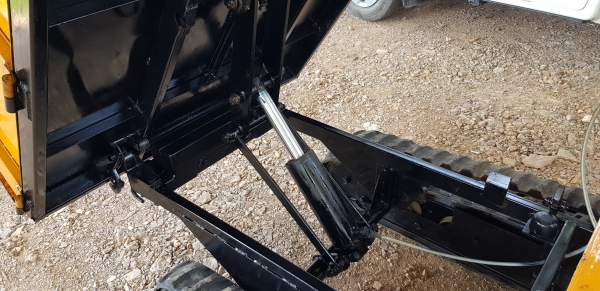 รถบรรทุกการเกษตรนั่งขับ พร้อมใช้งาน สอบถามได้ยกด้วยไฮดรอลิค รถบรรทุกการเกษตรนั่งขับ พร้อมใช้งาน สอบถามได้ยกด้วยไฮดรอลิค