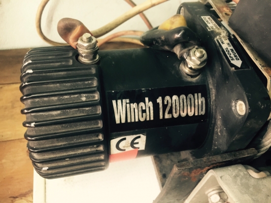 วินซ์ 5.5ตัน 12v วินซ์ 5.5ตัน 12v