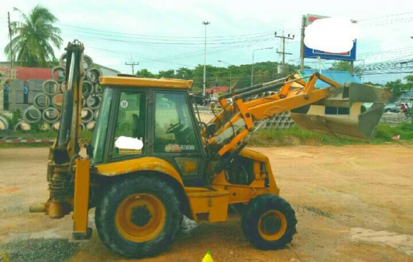 ขายjcbตู้เก๋ง