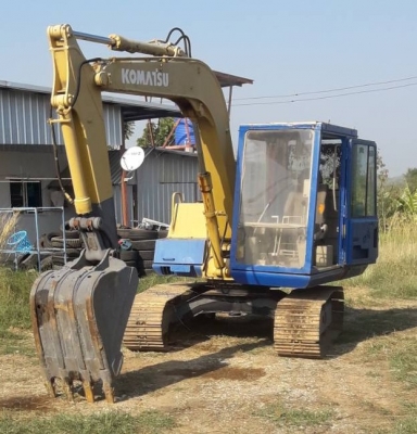 60-5 โคมัทสุ 60-5 โคมัทสุ