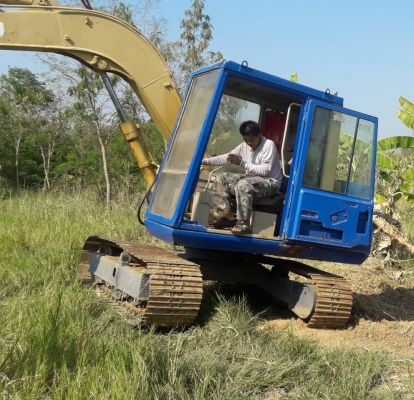 60-5 โคมัทสุ 60-5 โคมัทสุ