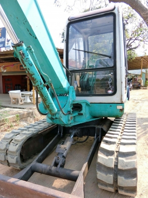 KOMATSU 40-7 ขนาดPC-40 <มีVDOให้ชม>รถเก่านอกมีเอกสารอินวอย☎️ติดต่อ 085-5632278 <ราคาต่อรองได้>