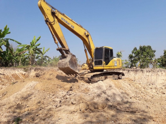 ขาย 1,090,000 KOMATSU pc 200-7 เล่มทะเบียน ไฟฟ้าครบ เครื่องดี ปั้มแรง เอวแน่น ช่วงล่างเต็ม รถสวยพร้อ