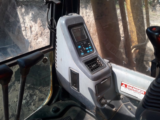 ขาย 1,090,000 KOMATSU pc 200-7 เล่มทะเบียน ไฟฟ้าครบ เครื่องดี ปั้มแรง เอวแน่น ช่วงล่างเต็ม รถสวยพร้อ