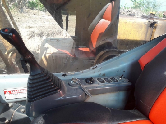ขาย 1,090,000 KOMATSU pc 200-7 เล่มทะเบียน ไฟฟ้าครบ เครื่องดี ปั้มแรง เอวแน่น ช่วงล่างเต็ม รถสวยพร้อ ขาย 1,090,000 KOMATSU pc 200-7 เล่มทะเบียน ไฟฟ้าครบ เครื่องดี ปั้มแรง เอวแน่น ช่วงล่างเต็ม รถสวยพร้อ