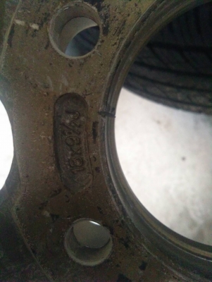 TE37 18X9 ยางปี0717