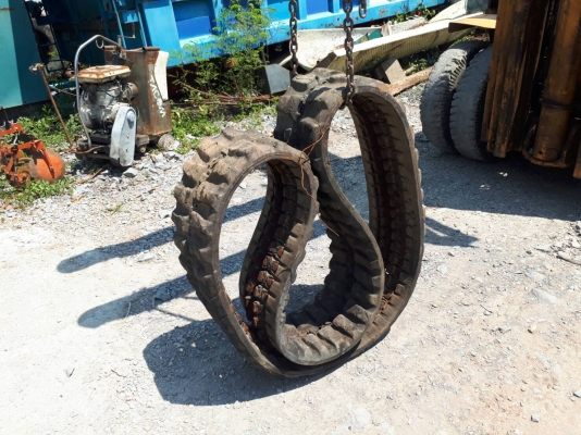 แจ้งลูกค้าจาก สุรินทร์ ครับ ร้านเราจัดส่ง แทรคยาง สภาพสวย เก่านอกแท้ ไปกับขนส่งให้แล้วนะครับ ขอบคุณมากครับ