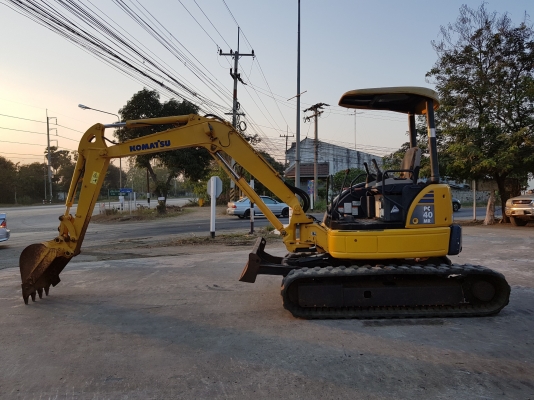 รถขุดโคมัตสุ コマツ Komatsu PC40MR-2 เก่าญี่ปุ่น รถขุดโคมัตสุ コマツ Komatsu PC40MR-2 เก่าญี่ปุ่น