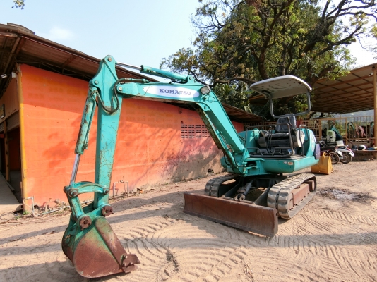 ขายรถขุดแบคโฮ KOMATSU Pc25-7 ขนาดPc25 รถเก่านอกแท้100\% (คอลโทลน้ำมัน เครื่องแน่น ระบบไว) รถพร้อมใช้งาน เอกสารใบอินวอยครบ              ????ราคา  360,000 ต่อรองได้???? ☎️ติดต่อ 096-3268553 (สถิตย์พันธ์) ????ID LINE 0963268553 ร้านรุ่งเจริญแทรกเตอร์ อำเภอพระ