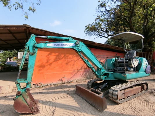 ขายรถขุดแบคโฮ KOMATSU Pc25-7 ขนาดPc25 รถเก่านอกแท้100\% (คอลโทลน้ำมัน เครื่องแน่น ระบบไว) รถพร้อมใช้งาน เอกสารใบอินวอยครบ              ????ราคา  360,000 ต่อรองได้???? ☎️ติดต่อ 096-3268553 (สถิตย์พันธ์) ????ID LINE 0963268553 ร้านรุ่งเจริญแทรกเตอร์ อำเภอพระ