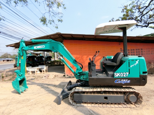 ขายรถขุดแบคโฮ KOBELCO SK027 ขนาดเทียบเท่าPc30 รถเก่านอกแท้100\% (เครื่องแน่น ระบบไว แทรคเหล็ก) รถพร้อมใช้งาน เอกสารใบอินวอยครบ              ????ราคา 290,000 ต่อรองได้???? ☎️ติดต่อ 096-3268553 (สถิตย์พันธ์) ????ID LINE 0963268553 ร้านรุ่งเจริญแทรกเตอร์ อำเภ