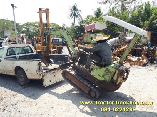 ถูกๆครับ รถขุด แบคโฮ Kobelco SK 014 มีลายหัวเจาะ เก่าญี่ปุ่น ขึ้นกระบะได้ เพียง 135,000 บาท ถูกๆครับ รถขุด แบคโฮ Kobelco SK 014 มีลายหัวเจาะ เก่าญี่ปุ่น ขึ้นกระบะได้ เพียง 135,000 บาท